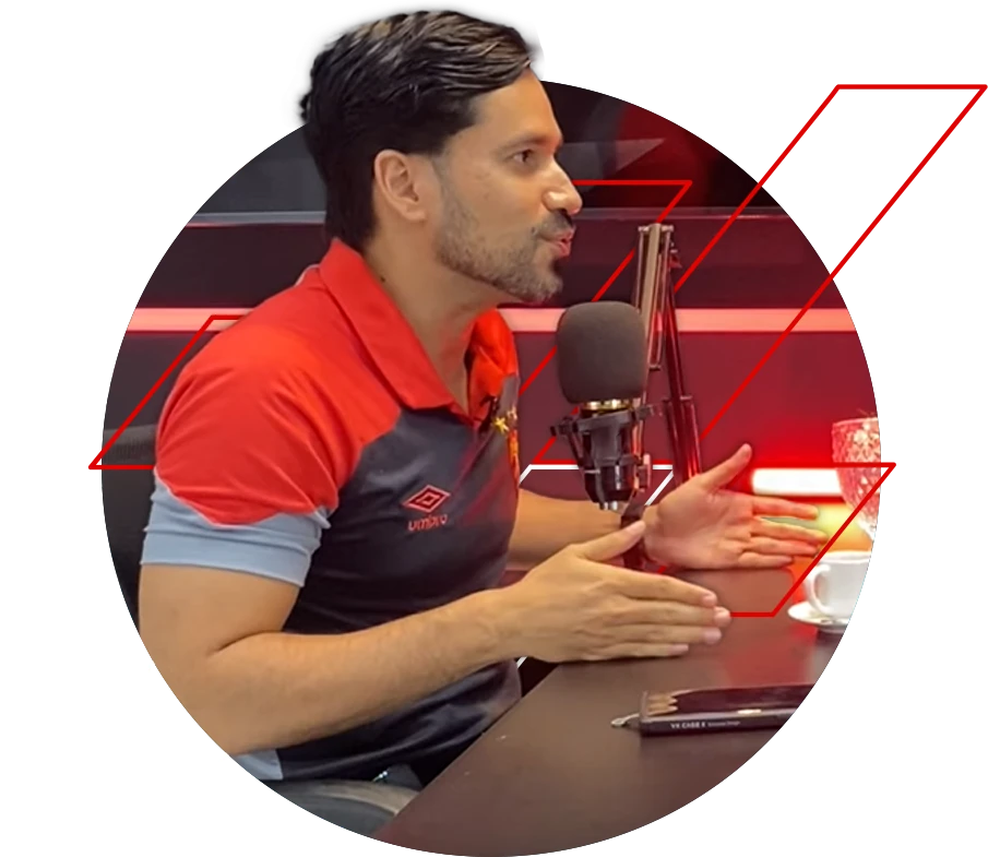 Carlos Entrevistando